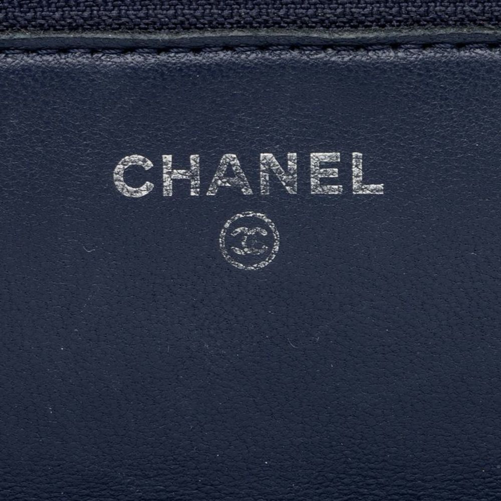Chanel Lambskin Classic Wallet on Chain Bag - Picture 9 of 15